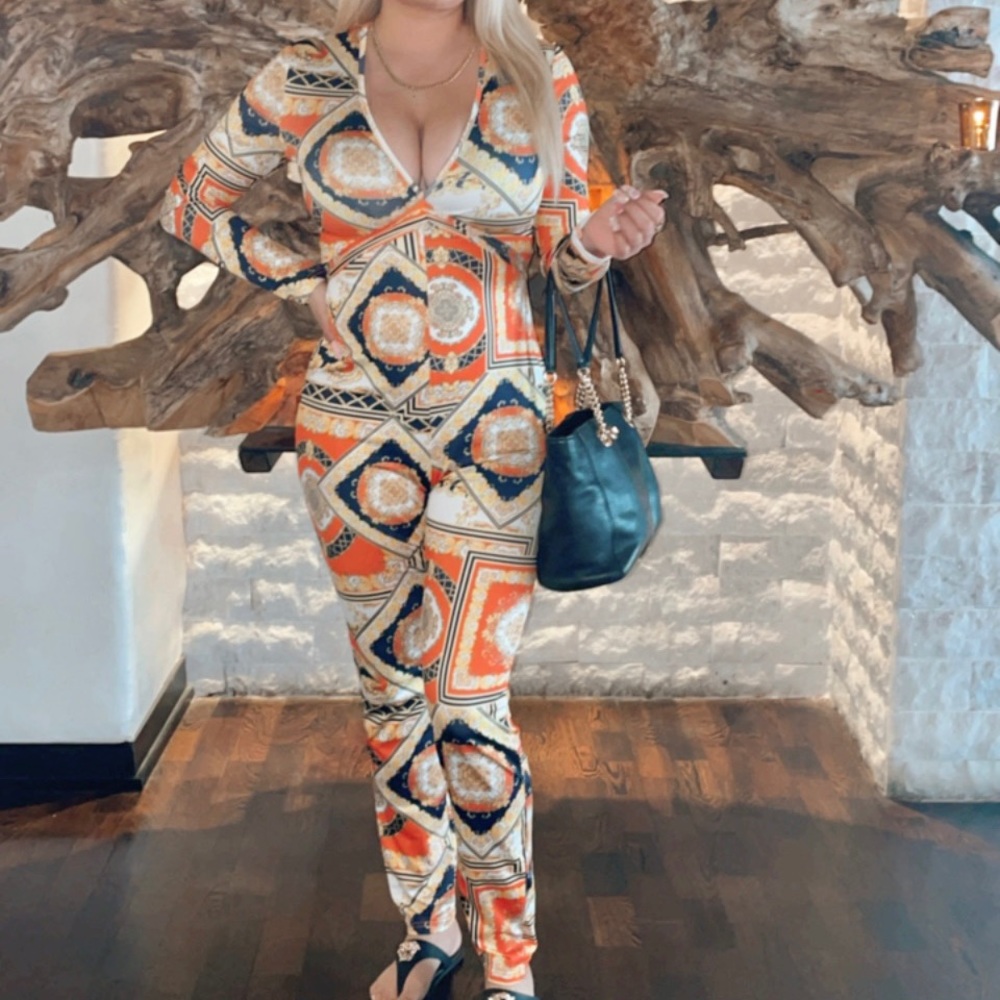 Jumpsuit - Picture 5 of 5
